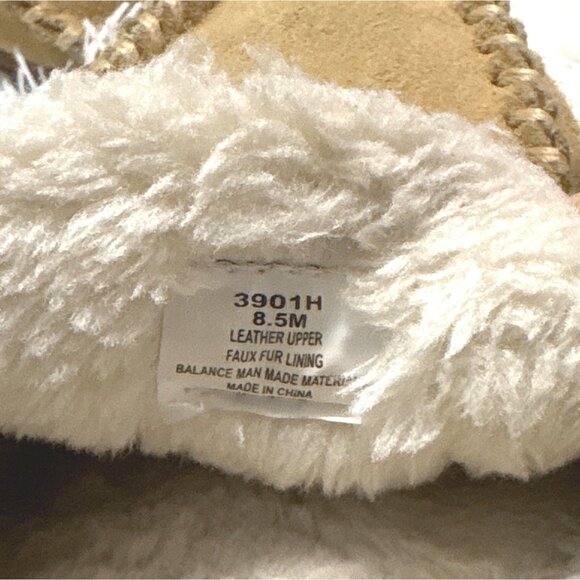 Minnetonka Mens Tan Suede Moccasin Slippers 8.5 Faux Fur Lining Rubber Sole - Picture 4 of 6